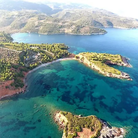 Alonissos 4-bedroom Large With Private Pool Villa *