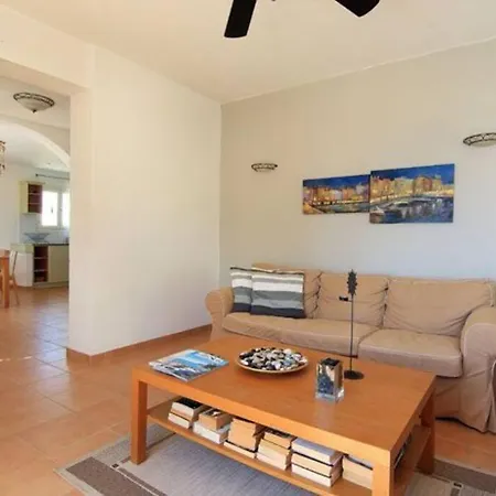 Alonissos 4-bedroom Large With Private Pool Milia
